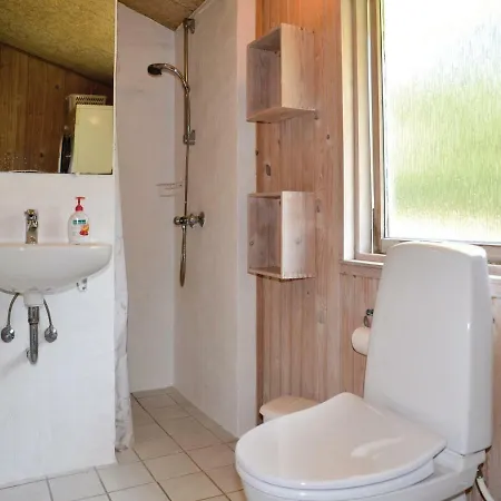 Four-bedroom Holiday In Дом отдыха Norre Nebel